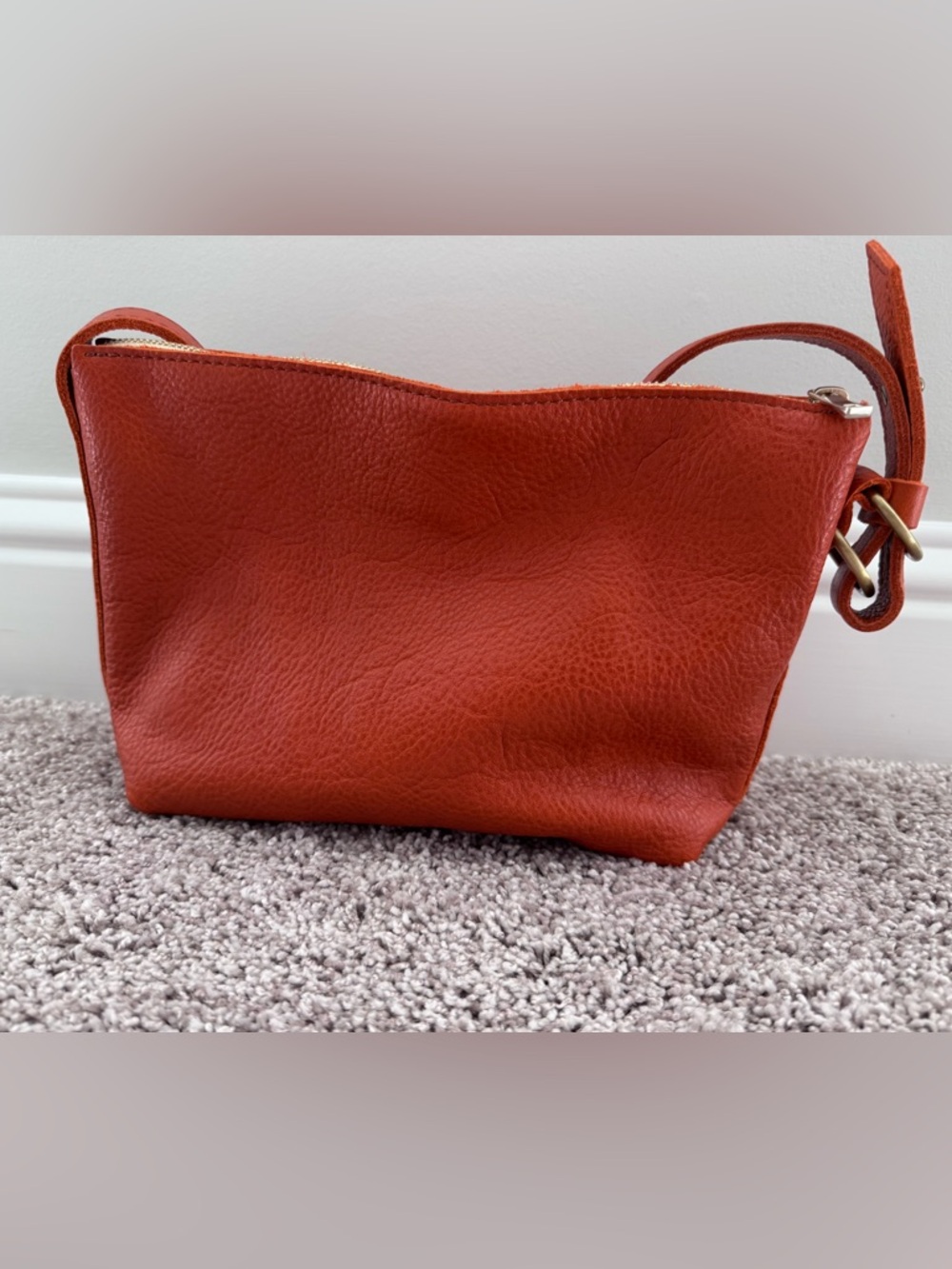 Portland Leather Koi Slouchy Shoulder Bag - Picture 2 of 5